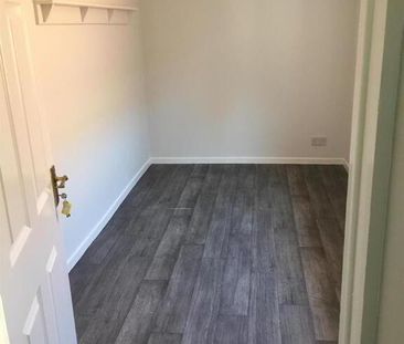 12 Crystal Street, Belfast, BT5 5BS - Photo 2