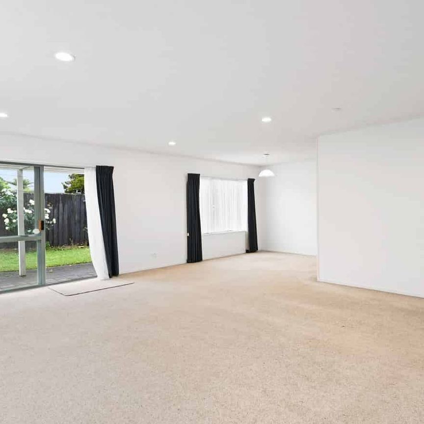 Family home in Dinsdale - Photo 1