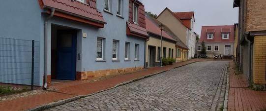 Helle 2-Raum-Wohnung 50 m² zu vermieten - Foto 1