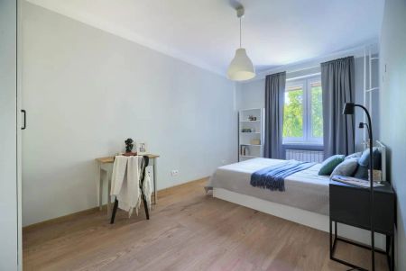 Przy Łazienkach, oddzielna kuchnia, balkon - Photo 5