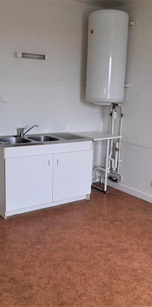 Location Appartement 2 pièces 28m² VILLEFRANCHE SUR SAONE 69400 - Photo 1