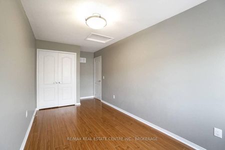 For Lease - 833 Scollard Court Unit# 92, Mississauga, Ontario - Photo 4