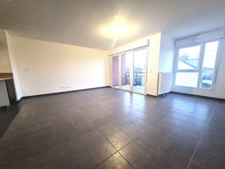 Location Appartement 3 pièces 65m² MARQUETTE LEZ LILLE 59520 - Photo 4