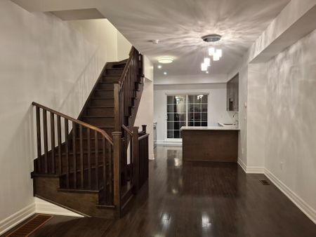 For Lease - 8 Windermere Avenue Unit# 15, Toronto, Ontario - Photo 3