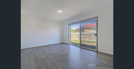 Spacious family home with two living areas - Photo 3