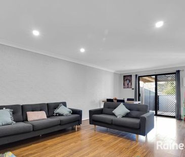 2/36 Bernardo Street, Rosemeadow, NSW 2560 - Photo 3