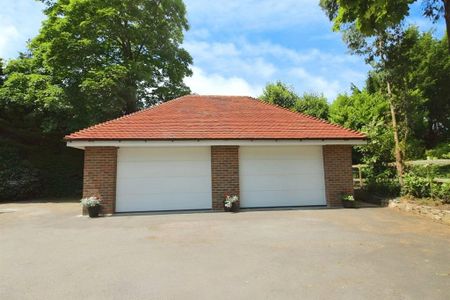 5 bedroom detached house to rent - Photo 5