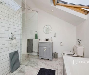 3 bedroom terraced house to rent - Photo 6
