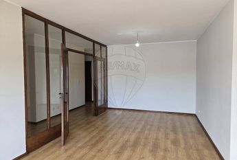 Apartamento T3 em Porto