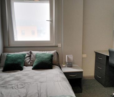 4 bedroom private hall to rent - Photo 6
