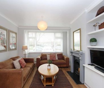 4 bedroom terraced house to rent - Photo 1