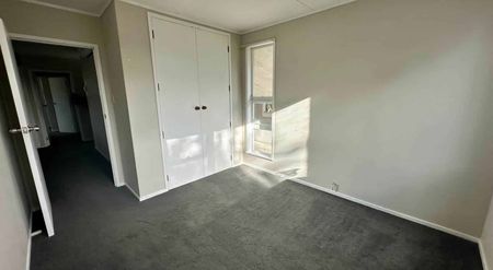 37 Inerell Ave - 3 Bedroom - 1 Bathroom - Photo 5