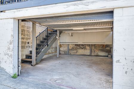 156 James Street, Lilyfield NSW 2040 - House For Rent | Domain - Photo 3