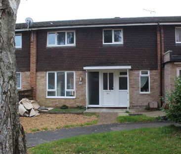 3 bedroom terraced house to rent - Photo 2