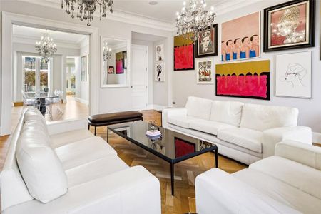 4 bedroom flat to rent - Photo 3