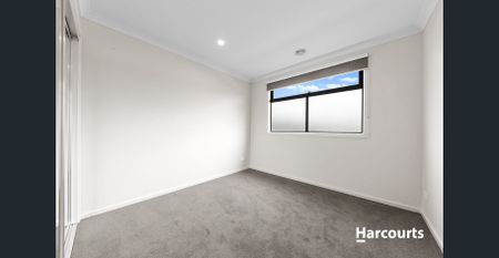 Exquisite Two-Story Retreat: Modern Living Meets Elegance and Comfort - Photo 3