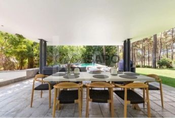 Moradia T4 para alugar em Almada