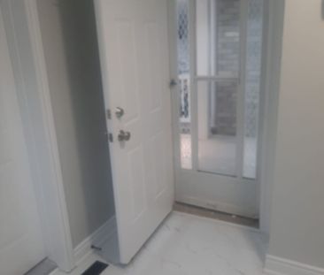 For Lease - 12 Silverstream Road, Brampton, Ontario - Photo 6