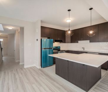 For Lease - 722 QUILTER Row, Stittsville - Munster - Richmond, Ontario - Photo 6