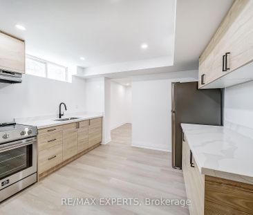 For Lease - 85 Villa Park Drive, Vaughan, Ontario - Photo 4