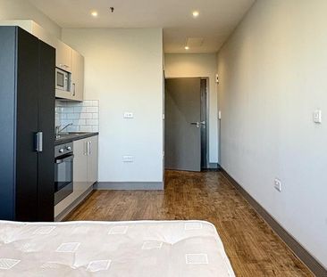 Studio to rent - Photo 3