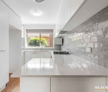 Stylishly Updated Single-Level Home - Photo 2