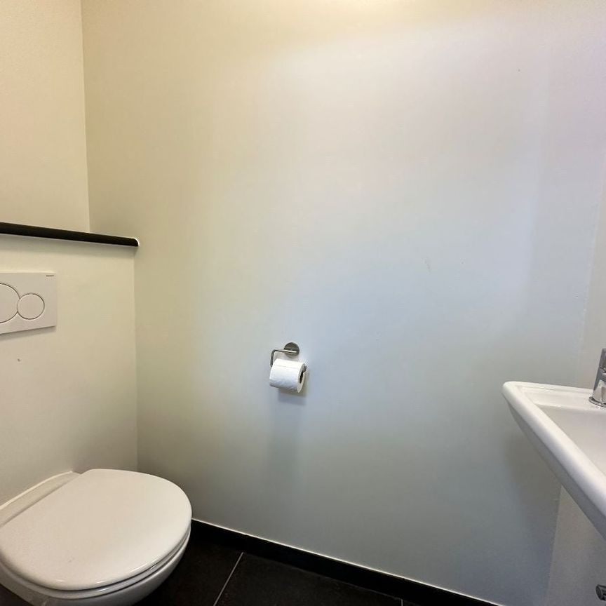 Huis te huur in Koninksem voor € 1.275 met 3 slaapkamers - Photo 1
