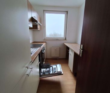 DG =2.OG ! gemütliche 3 Zimmer-Whg + EBK 25,- € moantl ! - Foto 1