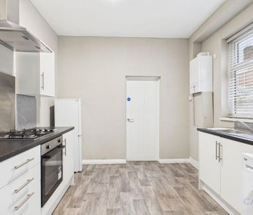 1 bedroom house of multiple occupation to rent - Photo 3