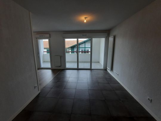 Saint-Pierre-d'Irube - Appartement - 1 pièce - 34m² - Photo 1