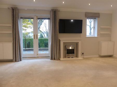 2 bedroom apartment to rent - Photo 2