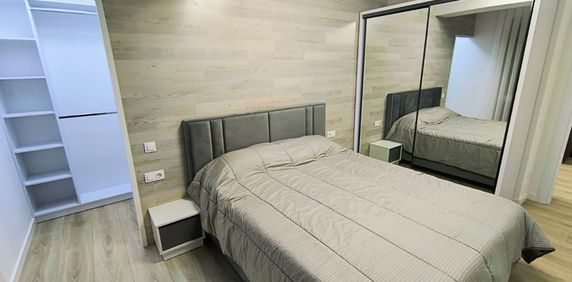 Inchiriere apartament 2 camere Timpuri Noi - Fotografie 2