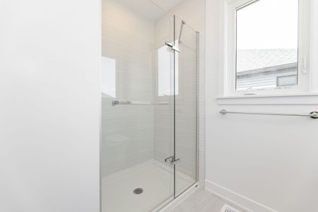 For Lease - 234 ZINNIA Way, Blossom Park - Airport and Area, Ontario - Photo 5