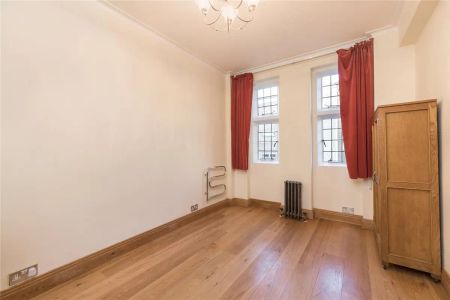 3 bedroom flat in Grenville Street - Photo 4