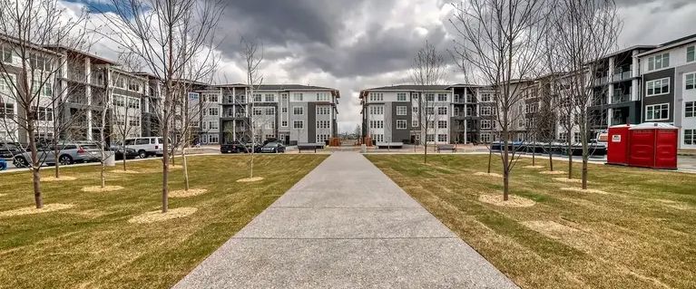 Rent Free November! TOP FLOOR, Corner Unit, 2 Bedroom, 2 washroom Condo | 2402 - 681 Savanna Boulevard Northeast, Calgary - Photo 1