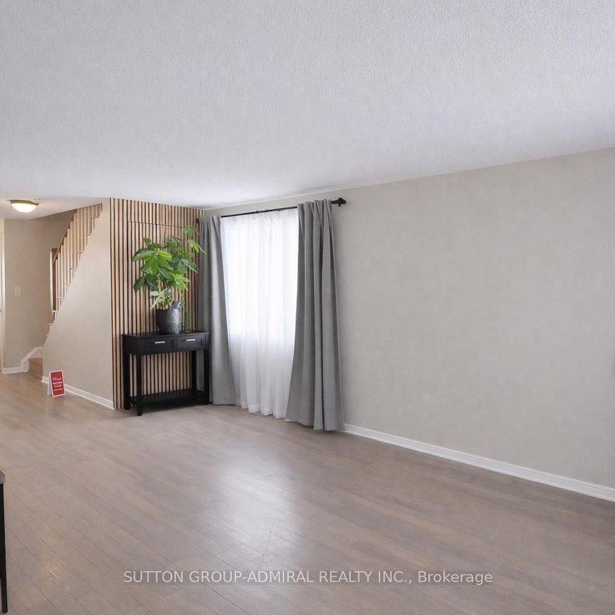 For Lease - 133 Columbia Road, Barrie, Ontario - Photo 1