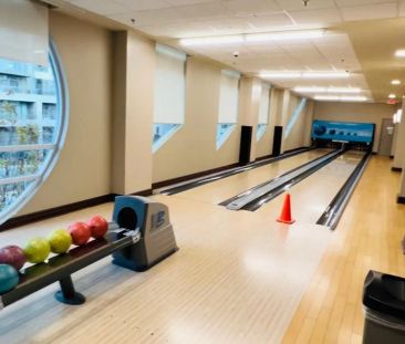 339 Rathburn Road W #818 - Photo 6