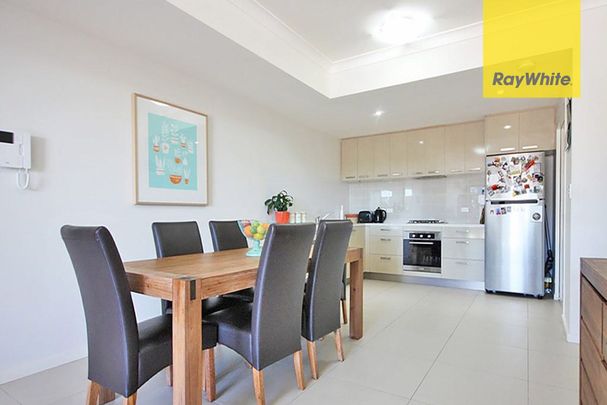 Sun-Drenched East Facing Penthouse - Photo 1