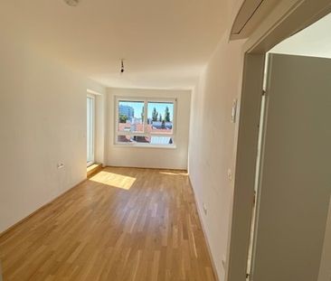 Wien – 1220 – Dachgeschoßwohnung mit Klimaanlage – U1- Nähe Kagrane... - Photo 2