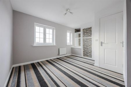 4 bedroom house to rent - Photo 3