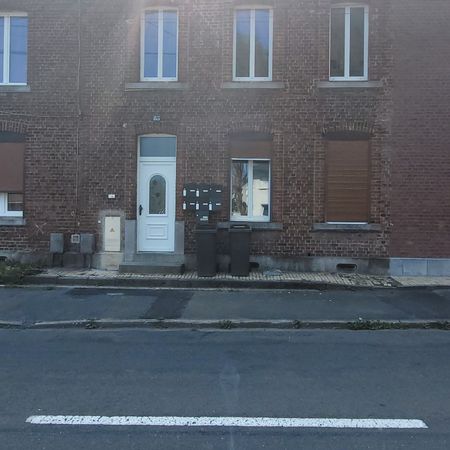 Location Appartement 1 pièce 18m² MAUBEUGE 59600 - Photo 4