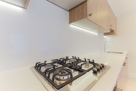 1 Bedroom Flat, Gerrard Street, London, Greater London, Soho, W1D - Photo 4