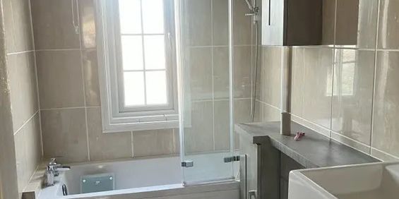 Room in a Shared House, Leeds, LS11 - Photo 3