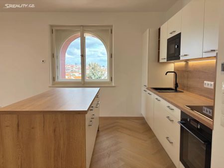 Pronájem bytu 3+kk 81 m² - Photo 3