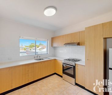 8/36 Railway Parade, Murrumbeena - Photo 3