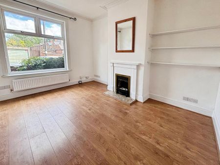 3 bedroom terraced house to rent - Photo 2