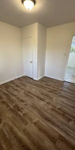 Spacious 3 Bedroom Apartment - Photo 3