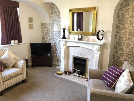 2 bedroom bungalow to rent - Photo 2