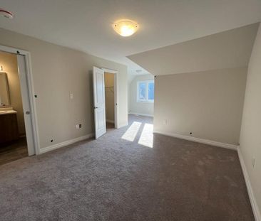 For Lease - 4311 Mann Street Unit# 46, Niagara Falls, Ontario - Photo 5