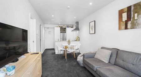 2 Bedroom Apartment - Unfurnished - Photo 5